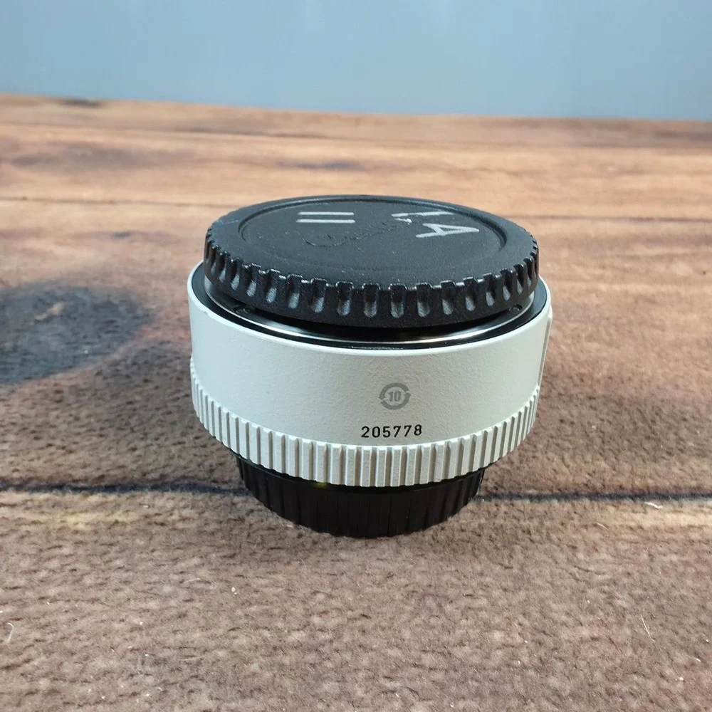 Canon Extender EF 1.4x II Teleconverter OS White Good 1.4x Magnification
